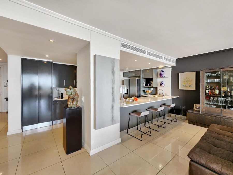 3 Bedroom Property for Sale in Mouille Point Western Cape